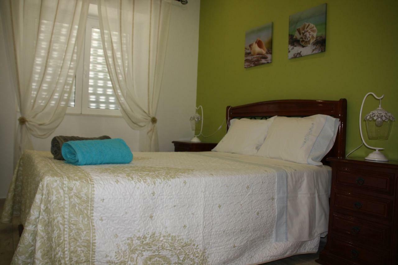 House Of Orchids With Patio Apartment Vila Real de Santo Antonio Bagian luar foto